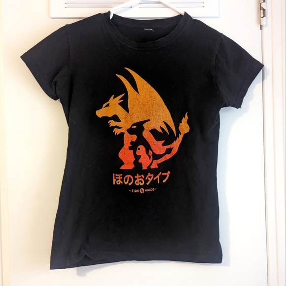 Charmender Évolution Pokémon t-shirt - Picture 1 of 3